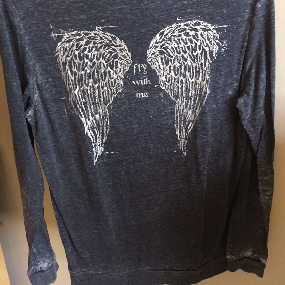 Betsy Johnson long sleeve tee